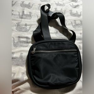 Fanny Packs with Adjustable Strap
